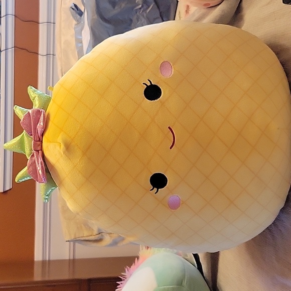 Squishmallows Other - SQUISHMALLO Maui the Pinapple